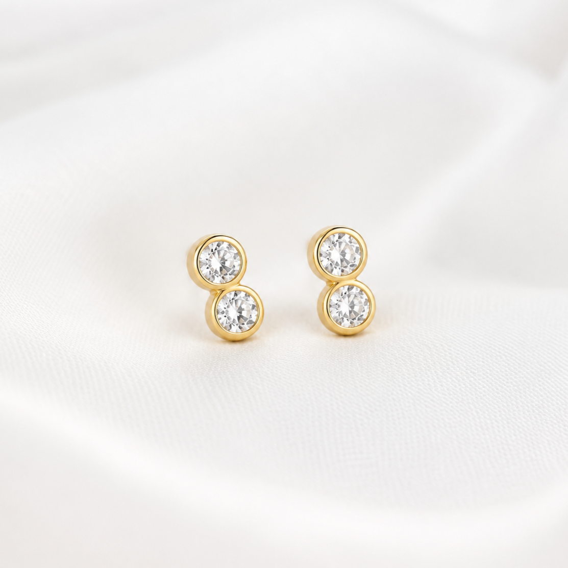 Aretes Dots Oro 18kt