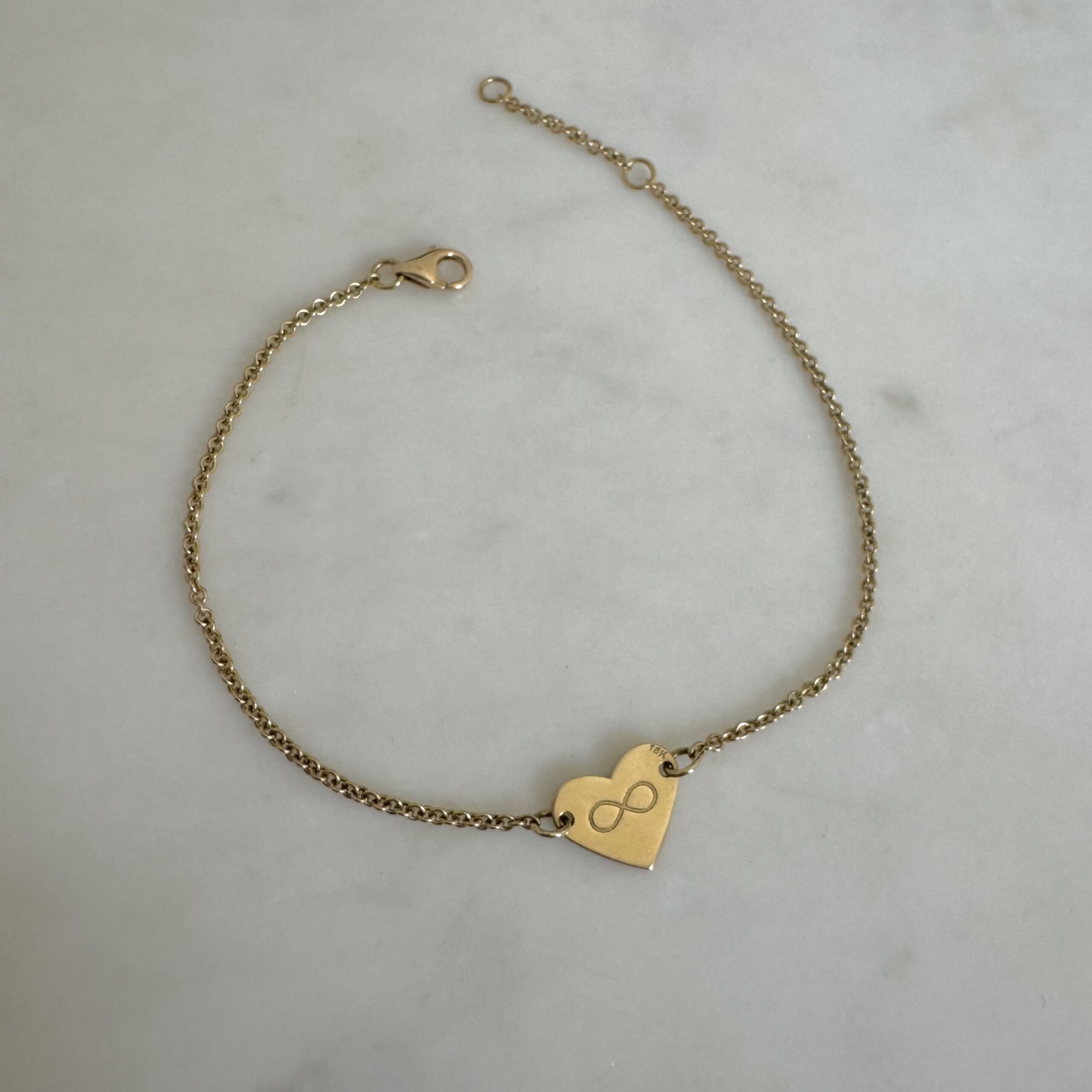 Pulsera Love Oro 18kt