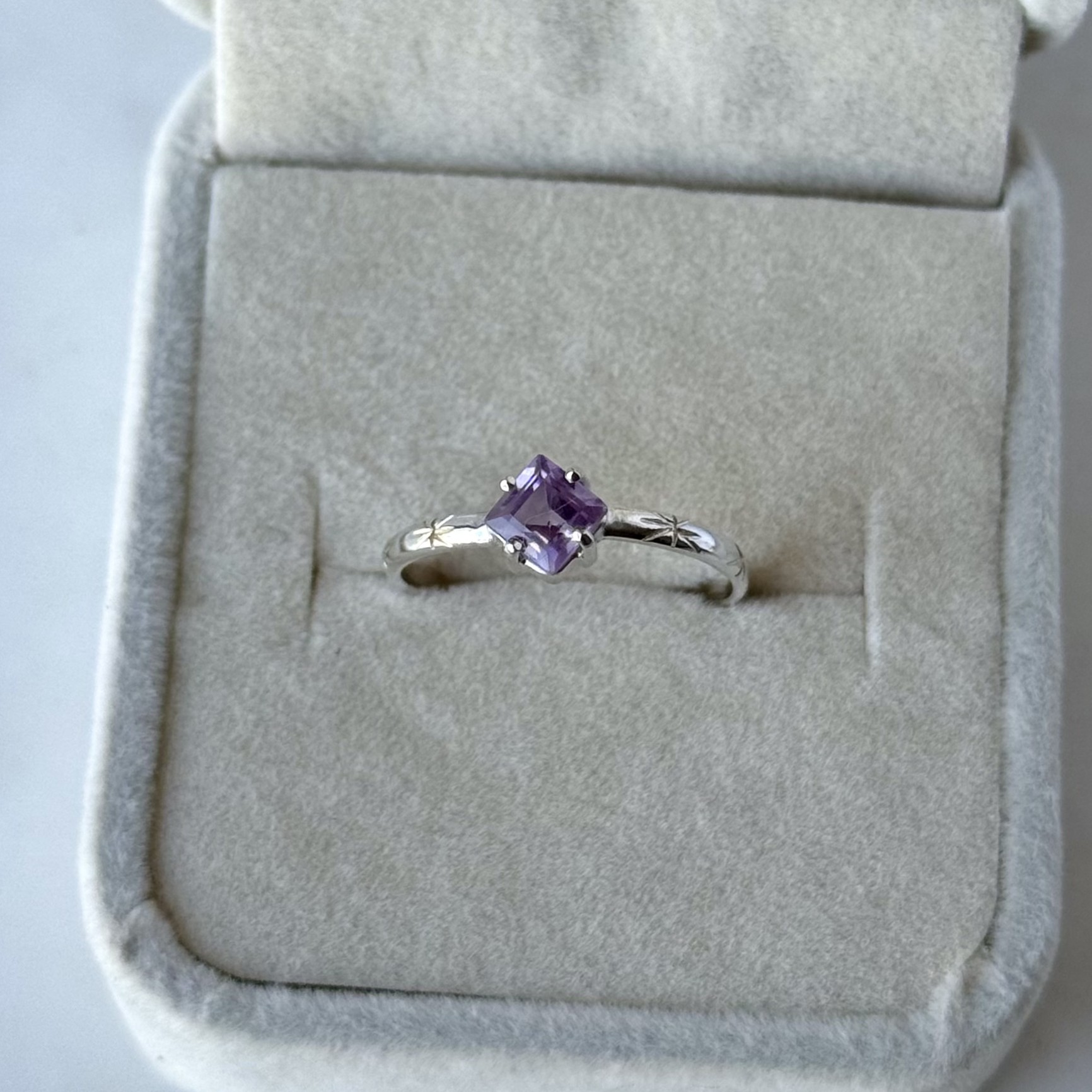 Anillo Amatista Princesa