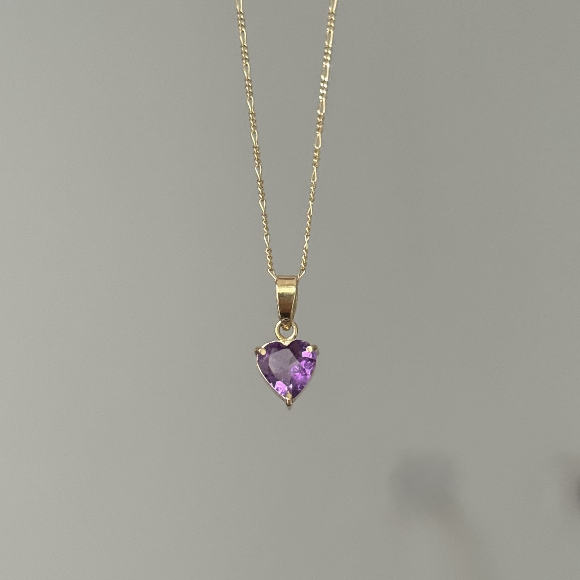 Dije Amatista Love Oro 18kt